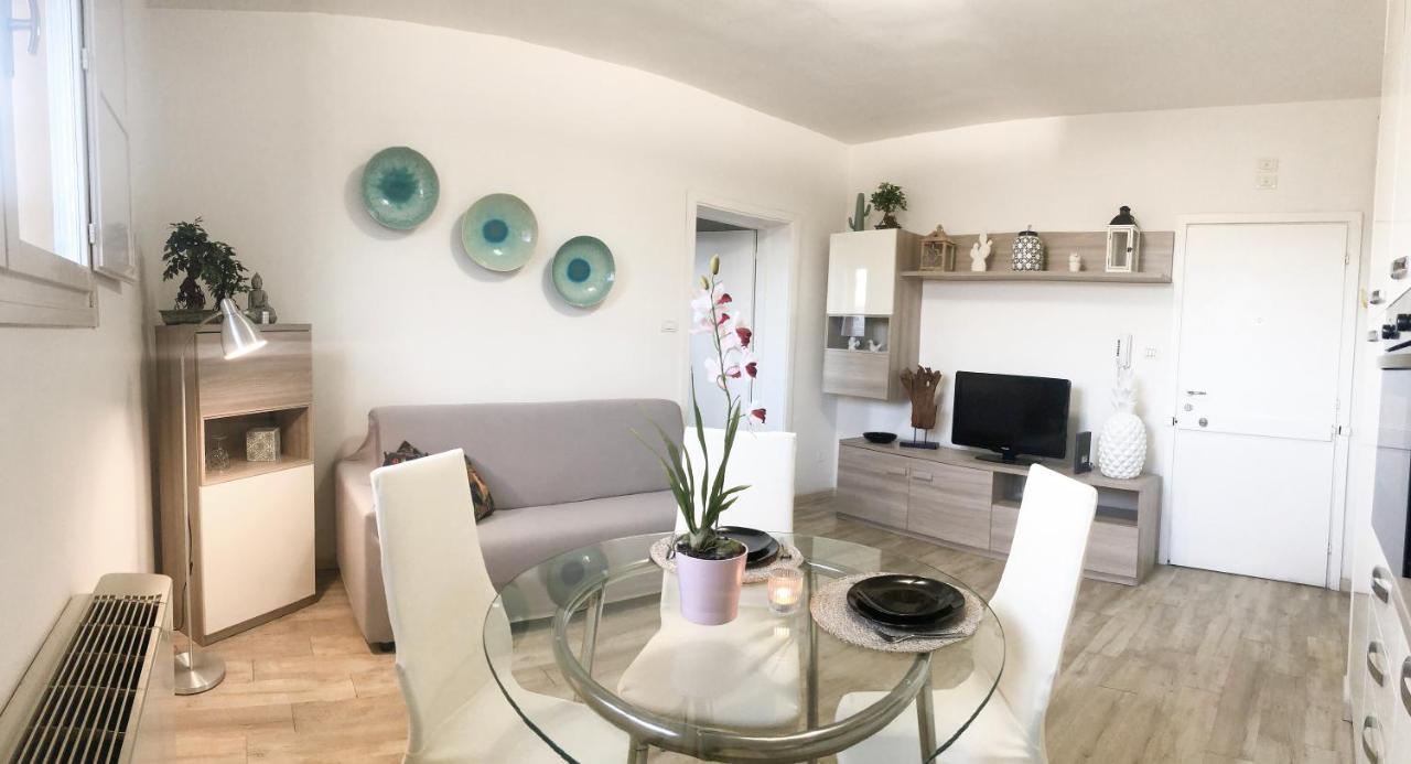 Familybo Apartments Bologna Delight - Front Station מראה חיצוני תמונה